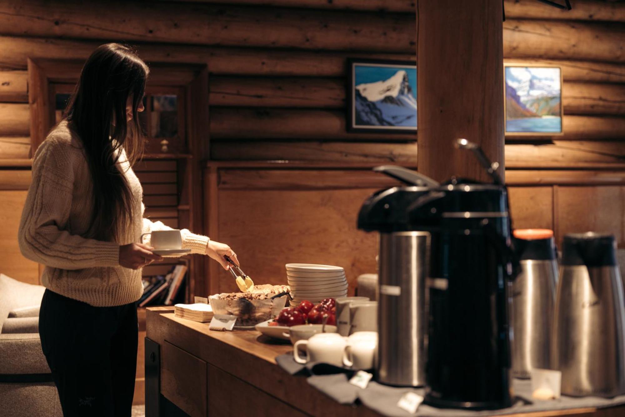 The Lodge At Bow Lake Lago Louise Exterior foto